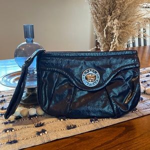 Marc Jacobs wristlet